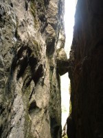 8 Στην Σχισμή..JPG