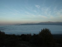20 Η λίμνη του Αλιάκμονα σκεπασμένη με ομίχλη. .JPG