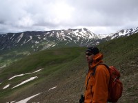 12 Ο Αεικίνητος Κώστας. Στο βάθος η «Κιάφα»..JPG