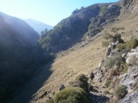 5.Στο βάθος τα πρώτα χιόνια της χρονιάς.JPG